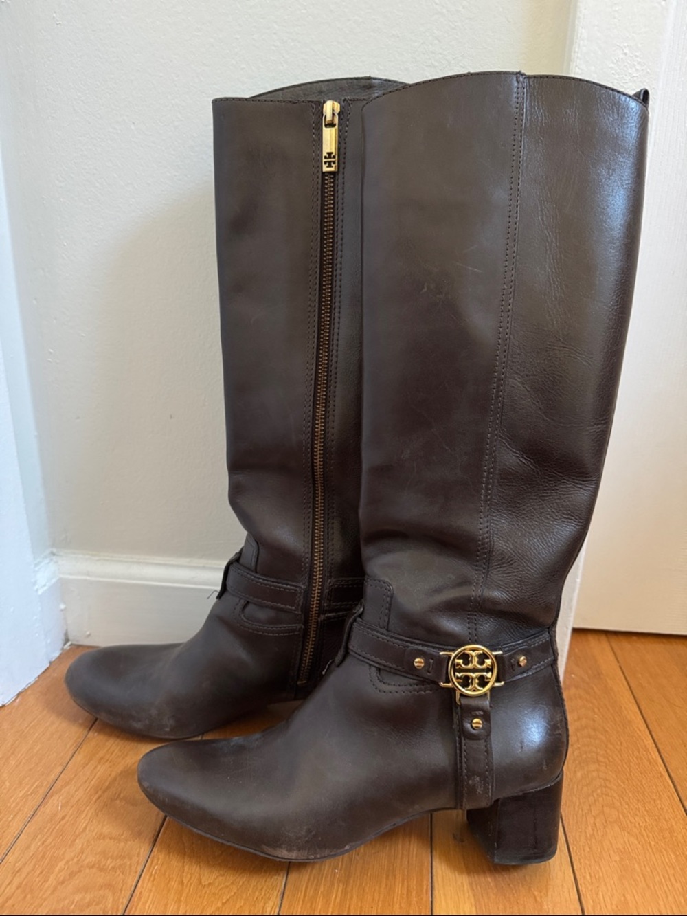 Tory Burch / Women's Leather Knee Boots - Picture 3 of 8